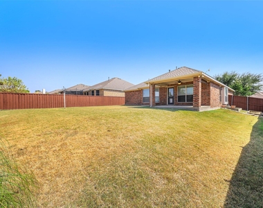414 Dartmoor Drive - Photo Thumbnail 33