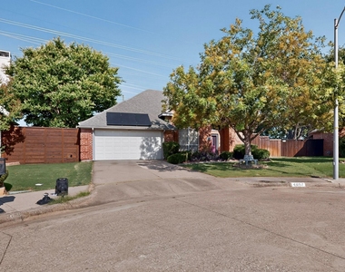 4057 Bramley Way - Photo Thumbnail 2
