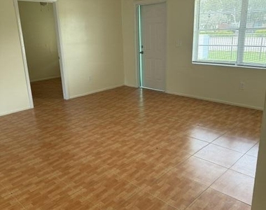 4766 Gulfstream Road - Photo Thumbnail 1