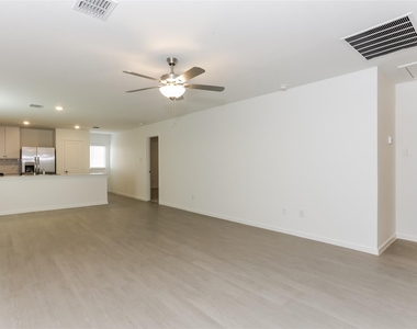 15200 Grappling Irons Lane - Photo Thumbnail 4