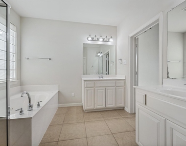 1148 Dayton Drive - Photo Thumbnail 12