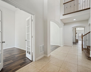 1148 Dayton Drive - Photo Thumbnail 1