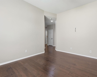 708 Hackberry Ridge Drive - Photo Thumbnail 24