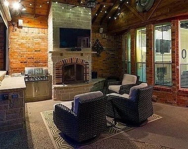 708 Hackberry Ridge Drive - Photo Thumbnail 7
