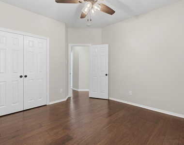708 Hackberry Ridge Drive - Photo Thumbnail 26