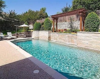 708 Hackberry Ridge Drive - Photo Thumbnail 1
