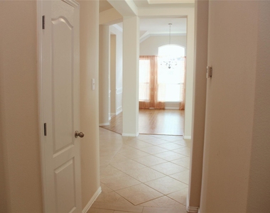 5913 Haven Lake Way - Photo Thumbnail 31