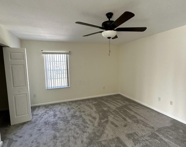 5780 Azalea Circle - Photo Thumbnail 7