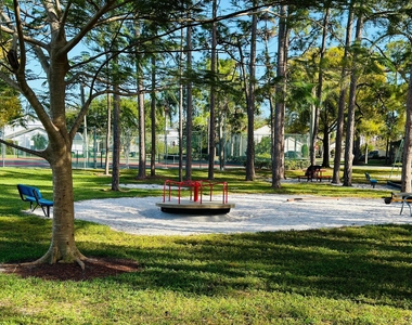 5780 Azalea Circle - Photo Thumbnail 18