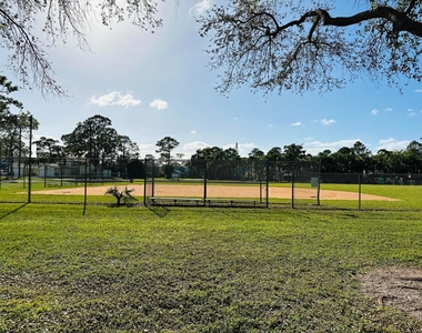 5780 Azalea Circle - Photo Thumbnail 15