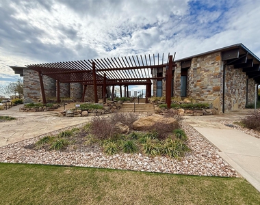 11008 Summer Rain Boulevard - Photo Thumbnail 26