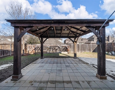 10412 Fort Davis Place - Photo Thumbnail 16
