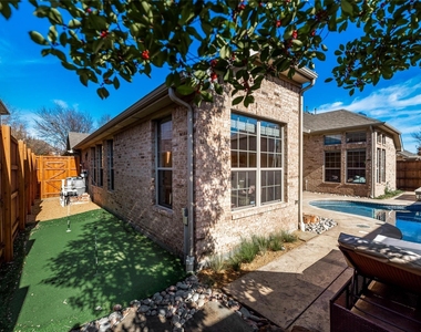 945 Pheasant Drive - Photo Thumbnail 24