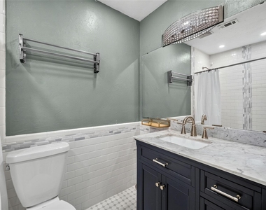 5626 Preston Oaks Road - Photo Thumbnail 14