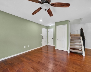 5626 Preston Oaks Road - Photo Thumbnail 23