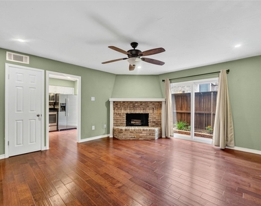 5626 Preston Oaks Road - Photo Thumbnail 20