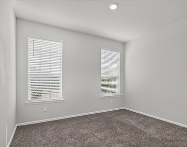8613 Wildwest Drive - Photo Thumbnail 19