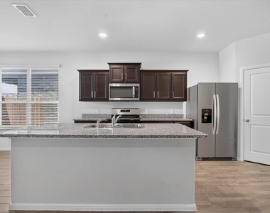 8613 Wildwest Drive - Photo Thumbnail 8