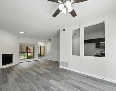 9910 Royal Lane - Photo Thumbnail 9