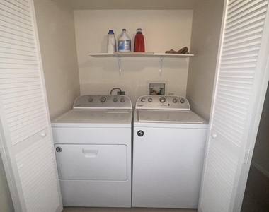1601 Sabal Ridge Circle - Photo Thumbnail 13