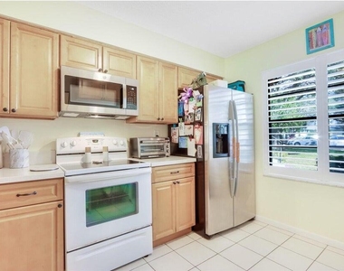 1601 Sabal Ridge Circle - Photo Thumbnail 1