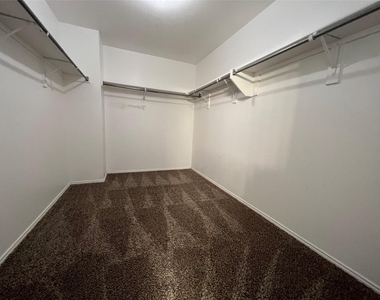 1209 Canvasback Drive - Photo Thumbnail 12
