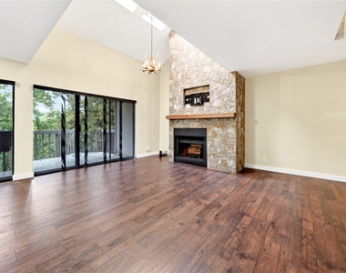 1232 Signal Ridge Place - Photo Thumbnail 7