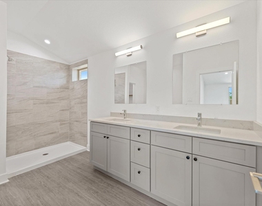 3792 Wenatche Drive - Photo Thumbnail 15