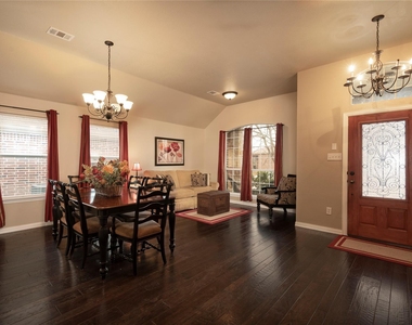 1010 Churchill Drive - Photo Thumbnail 2