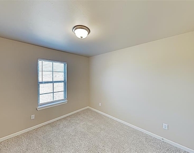 10704 Mountain Fork Drive - Photo Thumbnail 11