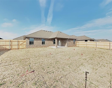 10704 Mountain Fork Drive - Photo Thumbnail 16