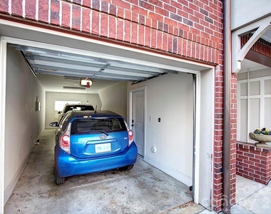 100 N Laurel Avenue - Photo Thumbnail 1