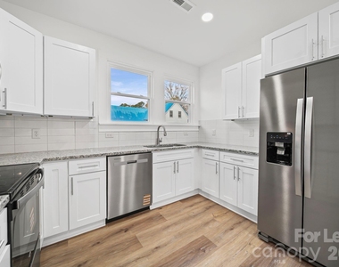 1703 Lowder Street - Photo Thumbnail 13