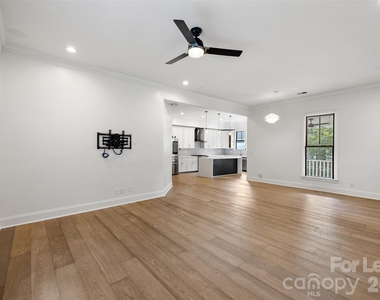 321 E Worthington Avenue - Photo Thumbnail 6