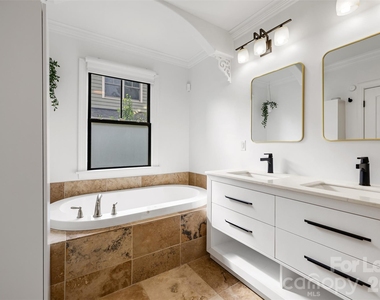 321 E Worthington Avenue - Photo Thumbnail 14