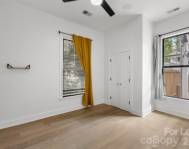 321 E Worthington Avenue - Photo Thumbnail 21