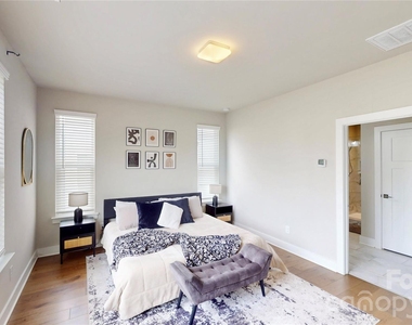 2115 Isom Street - Photo Thumbnail 26