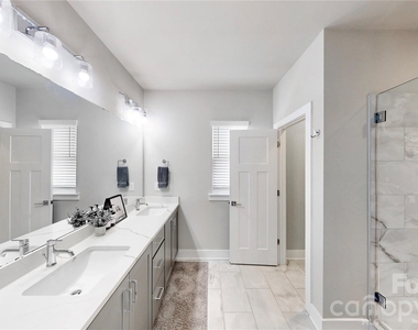 2115 Isom Street - Photo Thumbnail 27