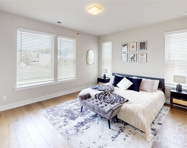 2115 Isom Street - Photo Thumbnail 25