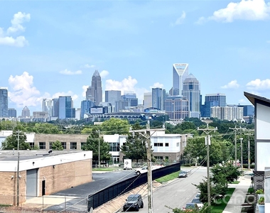 2115 Isom Street - Photo Thumbnail 38