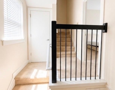 617 Mcninch Street - Photo Thumbnail 2