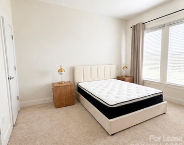 617 Mcninch Street - Photo Thumbnail 11