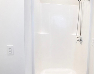 617 Mcninch Street - Photo Thumbnail 5