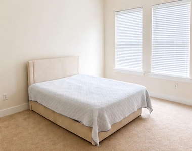 617 Mcninch Street - Photo Thumbnail 3