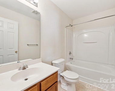 8605 Redding Glen Avenue - Photo Thumbnail 25