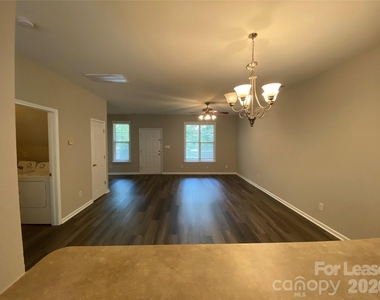 10310 Mcgoogan Lane - Photo Thumbnail 22