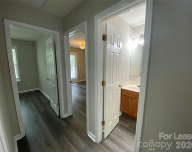 10310 Mcgoogan Lane - Photo Thumbnail 14