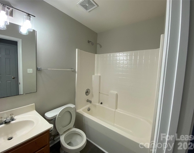 10310 Mcgoogan Lane - Photo Thumbnail 20