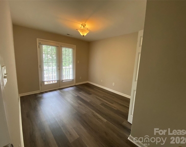 10310 Mcgoogan Lane - Photo Thumbnail 18