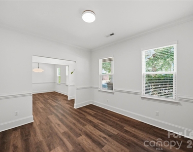 20264 Harroway Drive - Photo Thumbnail 7